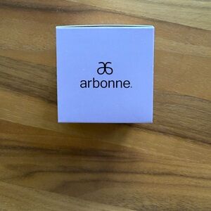 Arbonne AgeWell Night Cream 2% Bakuchiol. Hydrated providing collagen support.